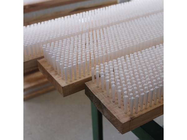 Wooden Lath Brush