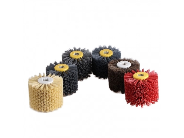 Wheel Brushes Are Very Different: Plastic Brush Bristle VS Animal And Plant Brush Bristle, Which One Is More Suitable For Your Needs?