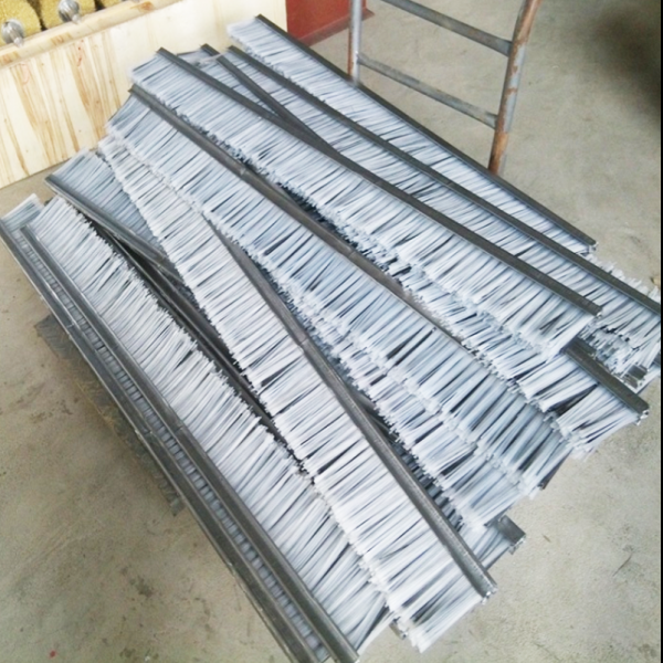 concrete block machine brush