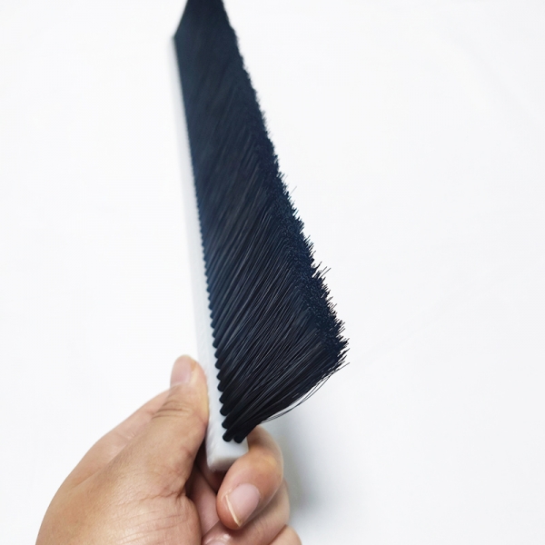 nylon seal brush