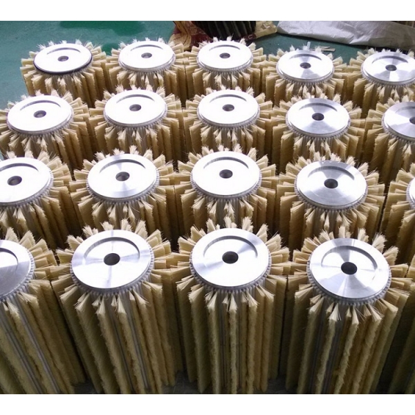 sandpaper roller brush